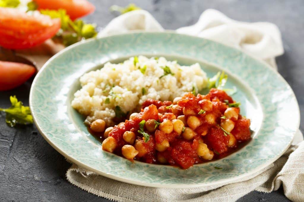 dates, cickpeas, tagine, north african recipe