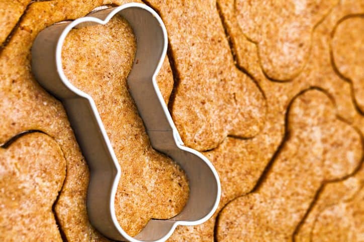 treats for dogs, homemade dog treats, fruity dog treats